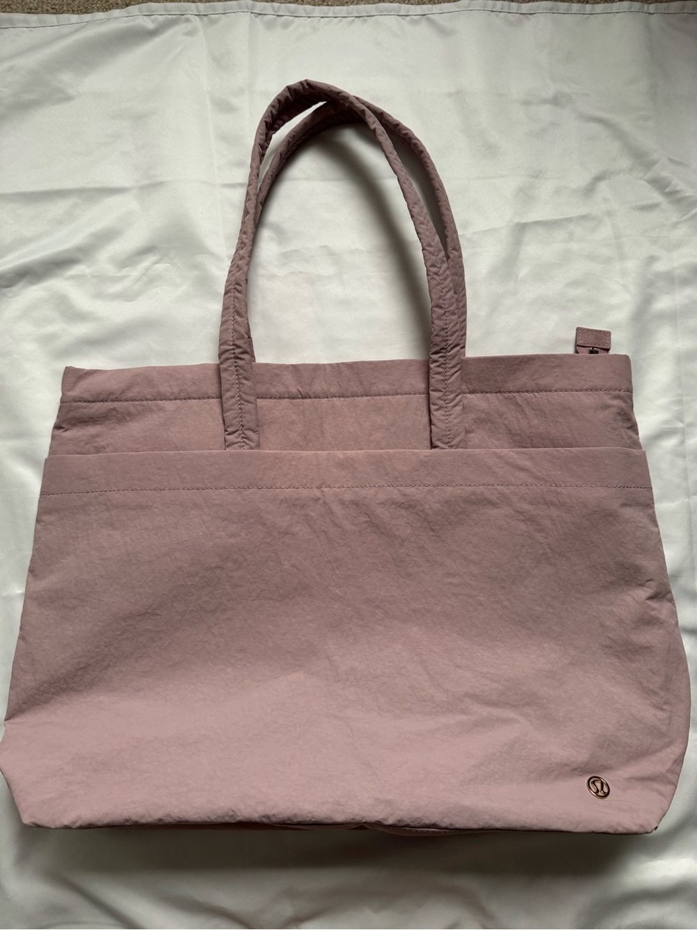 lululemon athletica Quilted Tote in Dusty Mauve